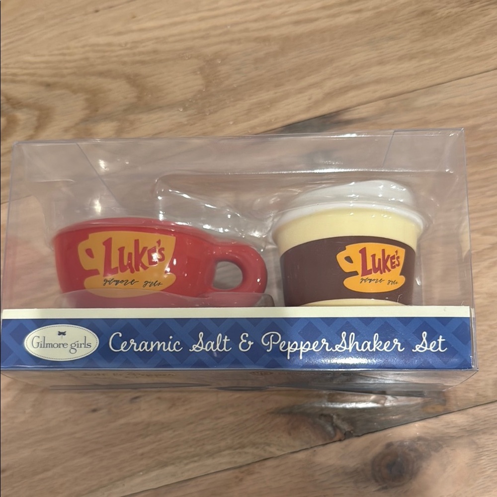 Gilmore Girls - Luke's Diner Ceramic Shaker Set
